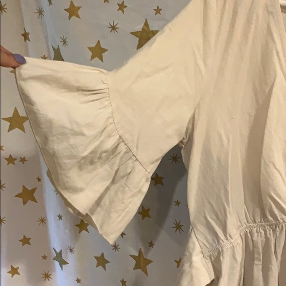 Beige romper - Picture 7 of 10